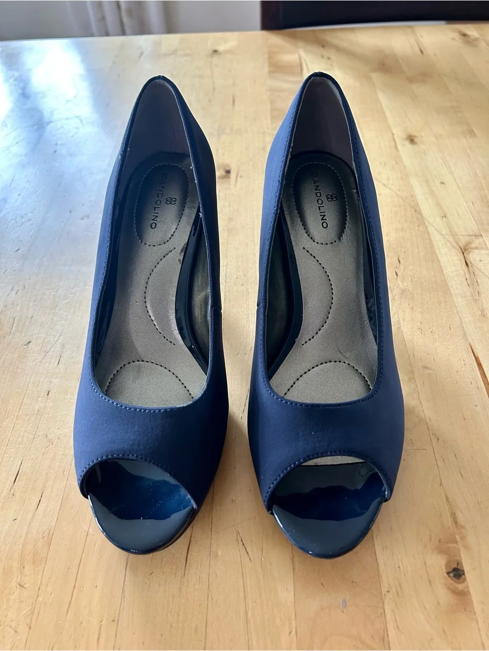 Bandolino Mylah Navy Blue Peep Toe Platform Pumps Heels Size 7M
